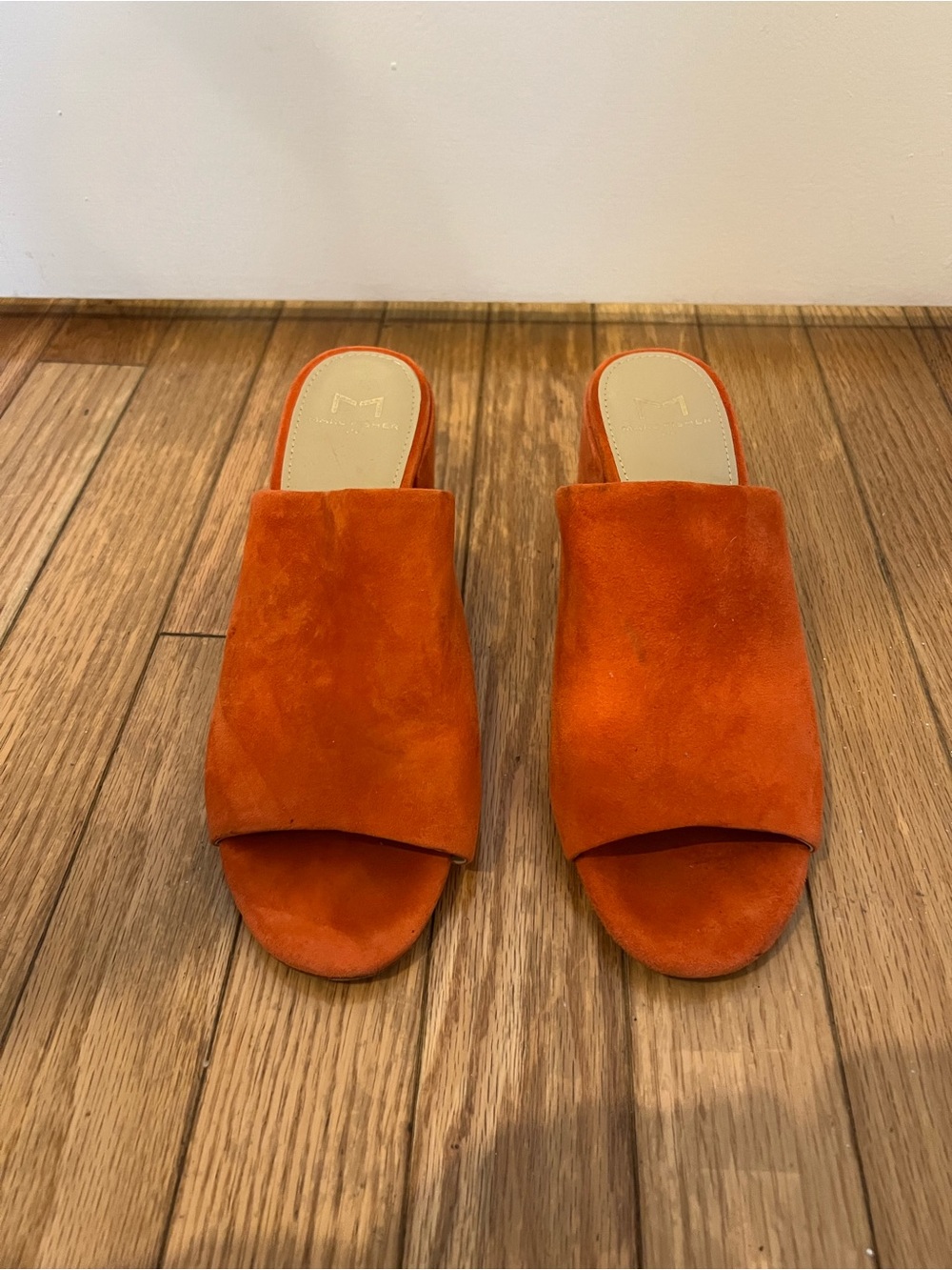 Marc Fisher Suede Orange mules - size 7